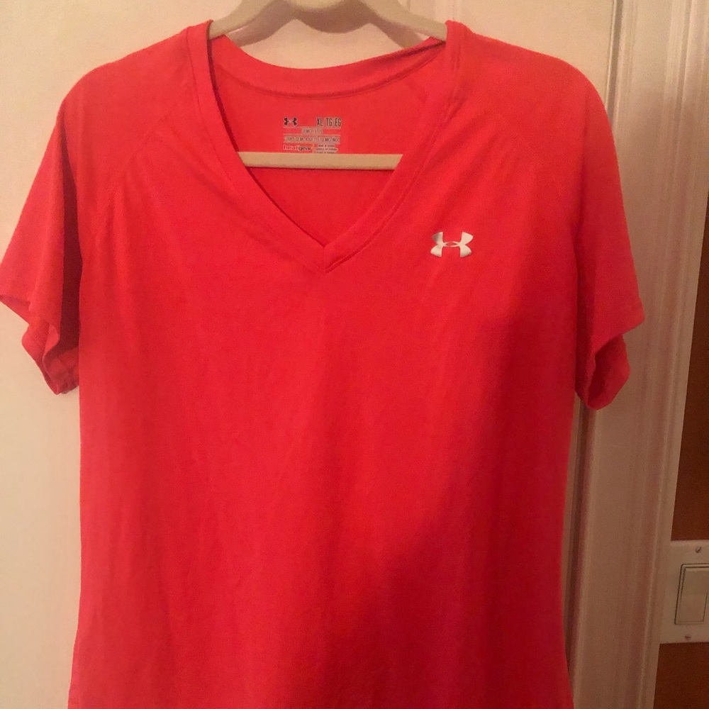 Under Armor (heat gear) shirt size Xl
